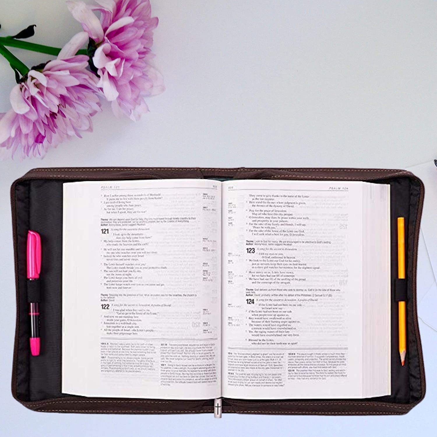 Women's Bible Cover, "Be Strong and Courageous- Joshua 1:9"